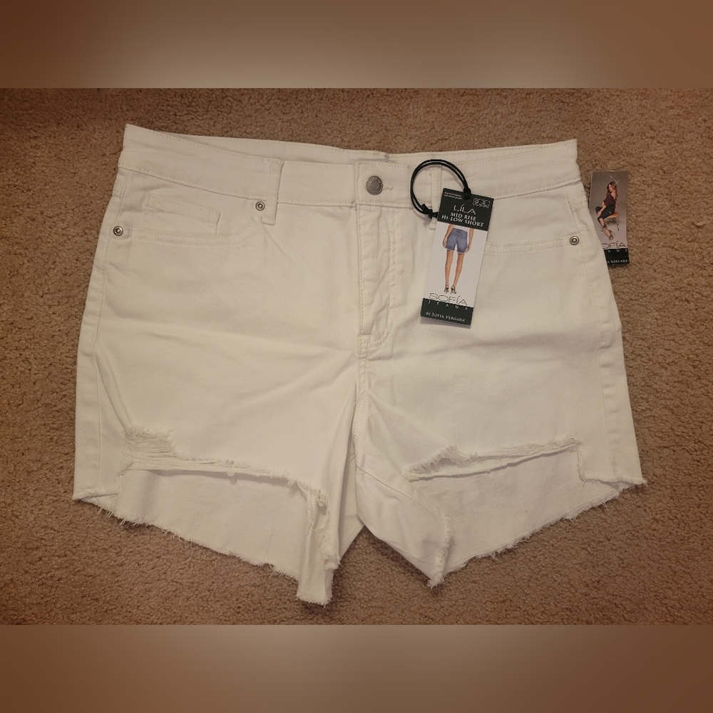 NWT Sofia Vergara White Denim Shorts